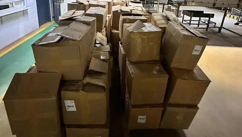 Kargo Şirketinde Keşfedilen Kaçak Tütün Operasyonu Şok Etti!