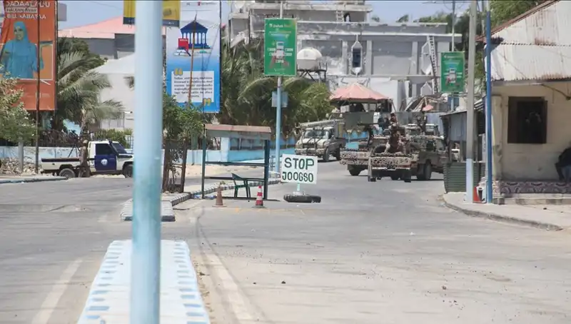 Somali'de Silahlı Baskın: Otel Saldırısında 4 Kişi Hayatını Kaybetti