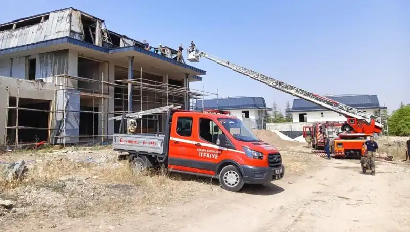Ankara Gölbaşı'ndaki Villalarda Büyük Yangın Paniği: Detaylar Ortaya Çıktı