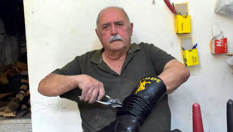 Tireli Hasan Usta: 64 Yıldır Ustalık Serüvenine Devam Ediyor!