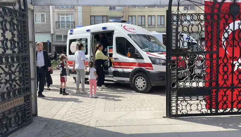 Eskişehir'de Sahipsiz Köpek İki Çocuğa Saldırdı: Olayın Ardından Neler Oldu?