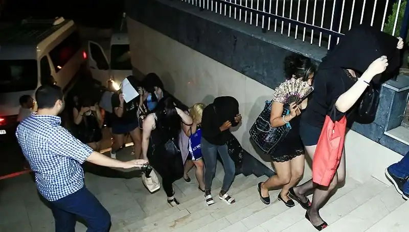 Düzce'de Fuhuş Operasyonu: 5 Zanlıyakalandı!