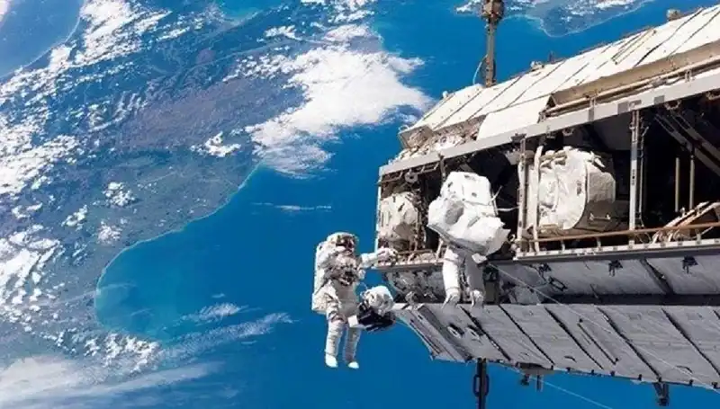 NASA ve Rusya: Uzay İstasyonu İş Birliği Tarihi Anlaşması