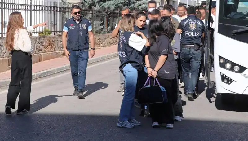 6 İlde Şok Eden Escort Dolandırıcılığı: 12 Milyonluk Vurgun Yalnızca Bir Başlangıç!