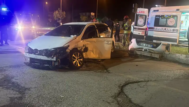 Pikap ile Otomobil Çarpıştı: Ayrıntılar ve Olayın Sonuçları