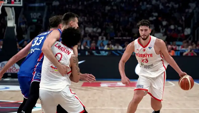 12 Dev Adam, İsveç’i Alt Etmek İçin Saha Çıkıyor