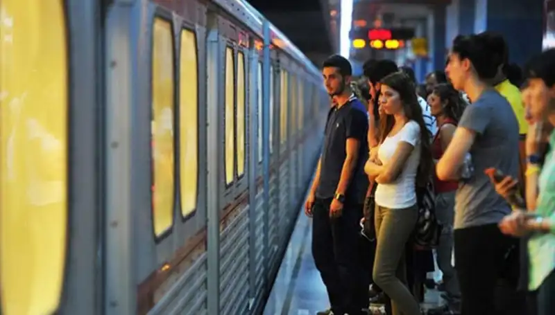 Taksim Metrosu Kapandı mı? Bugün Metro Seferlerine Ne Oluyor?
