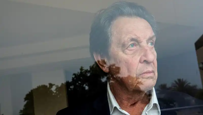 Elon Musk’ın Babasından Şok Eden Açıklamalar: 3 Cinayet ve Büyücülük İddiası