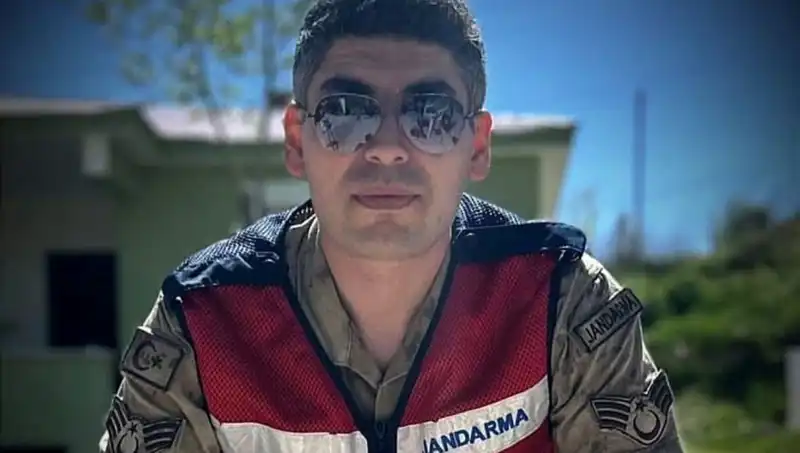 Kadir Astsubaydan Acı Haber: Halı Saha Maçında Yaşamını Yitirdi