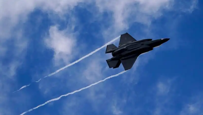 Atina'da Türkiye Kaygısı: F-35'ler Üzerine Geliyor Son Dakika Gelişmeleri